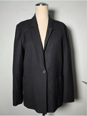 Kit and Ace Black Blazer Size 6 Wool Cashmere Silk Blend Tailored Minimalist